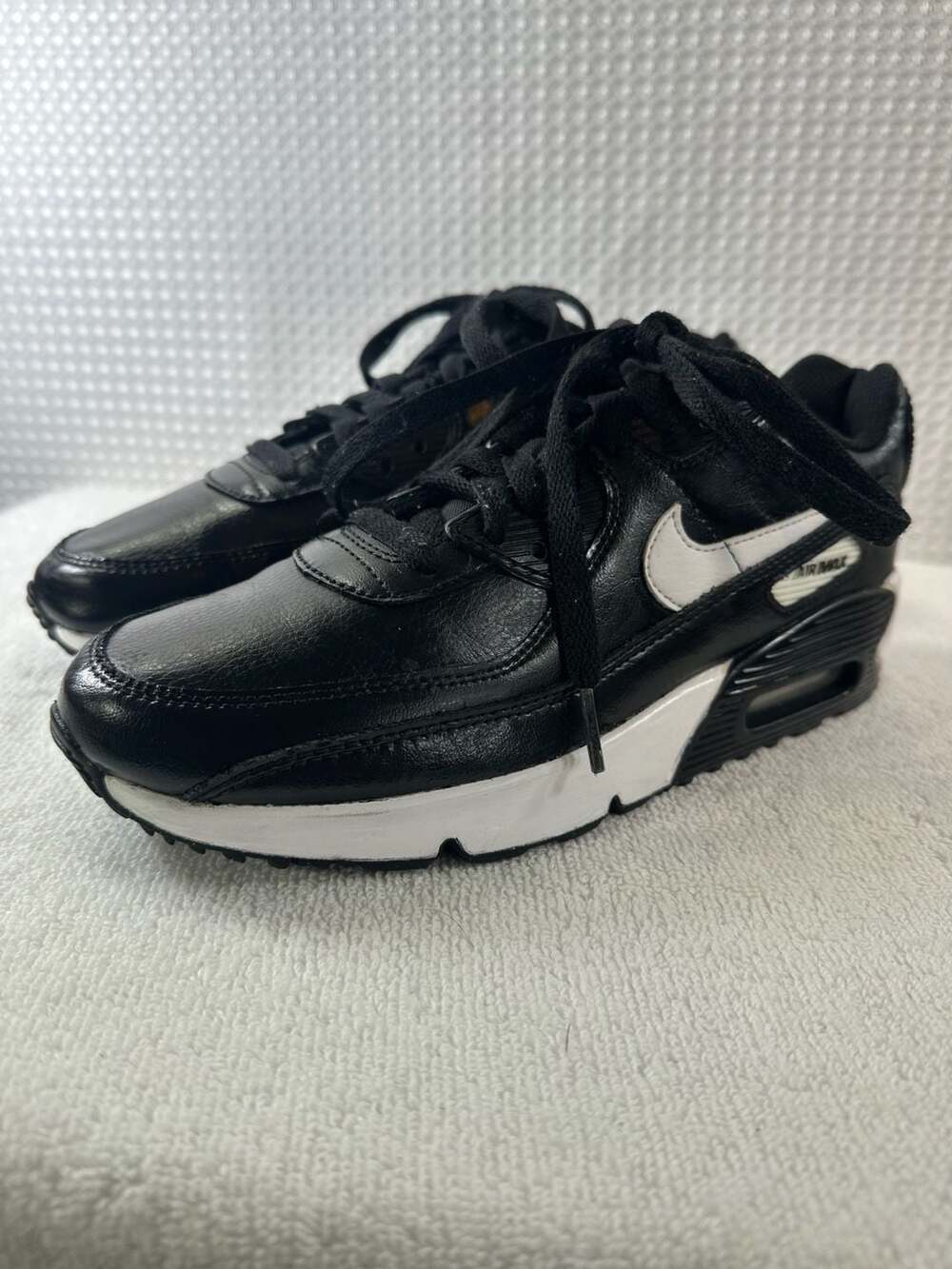 Nike Air Max 90 LTR GS Black White Size 6Y - Picture 3 of 9